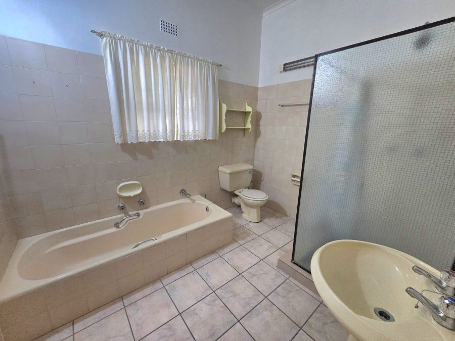 To Let 4 Bedroom Property for Rent in Panorama Free State